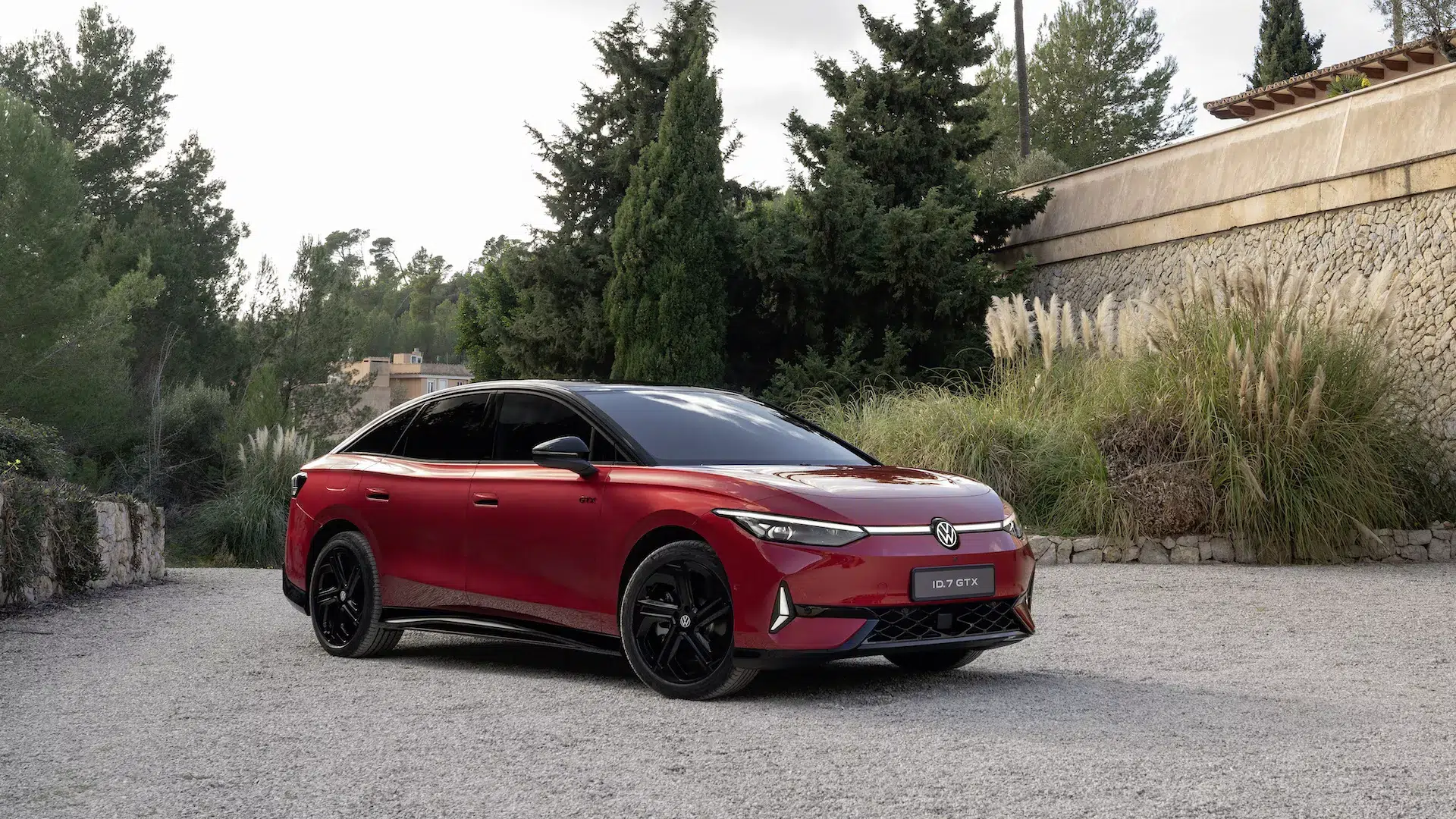 317a85a9-8ad7-437a-b5a3-a56be973e73d